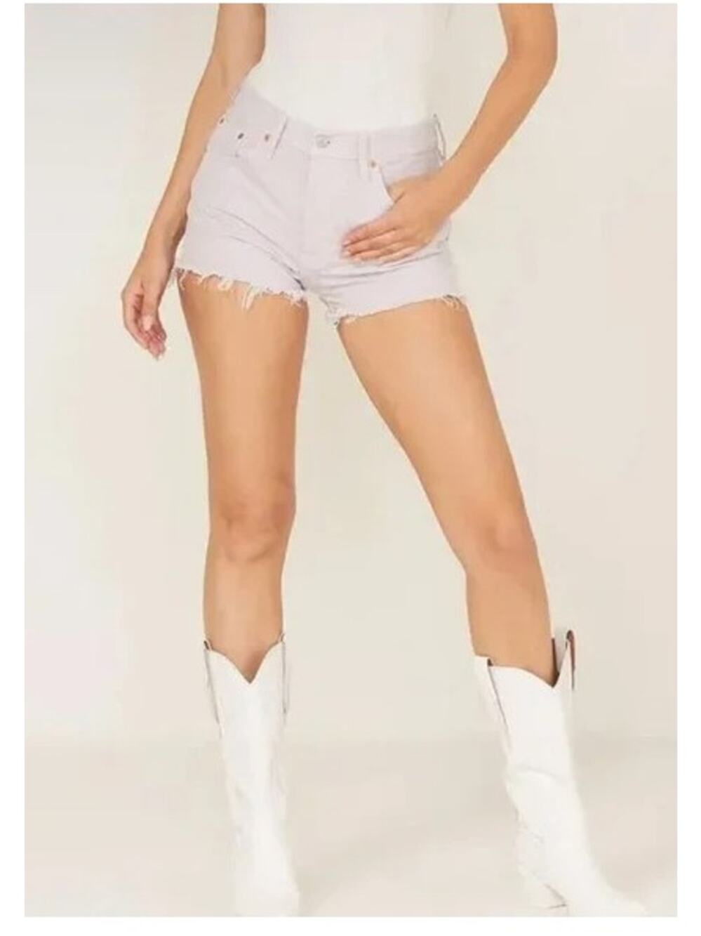 Levi's 501 Original Shorts Lilac Color Size 28 Festival Rodeo
